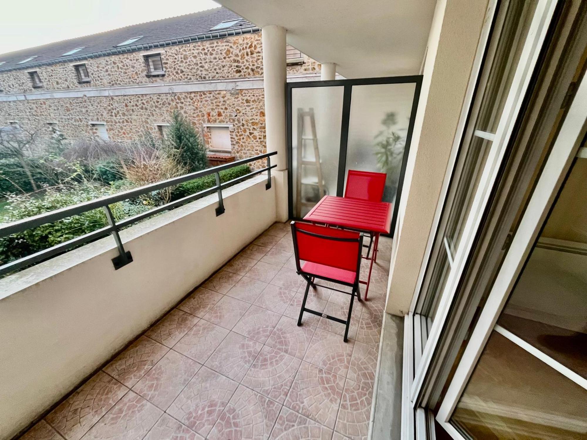 Ferienwohnung Le Sept Avec Parking, Transfert Vaires-sur-Marne Exterior foto
